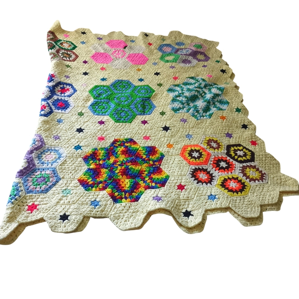 VTG yellow Granny Crochet Afghan Blanket Throw Cover Twin sz Blanket Retro Boho.